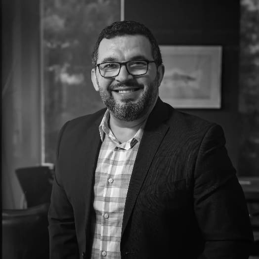 Nawar Mangalo, Vice President, Operations & Customer Experience